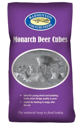 Badminton: Monarch Deer Cubes 20kg