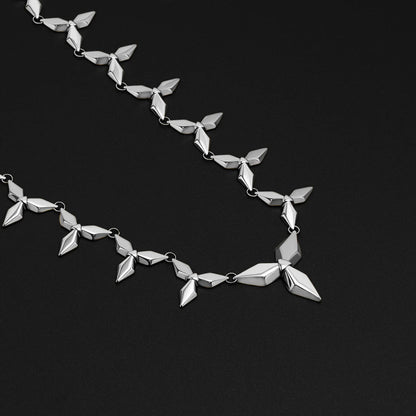 PUNK PETAL NECKLACE