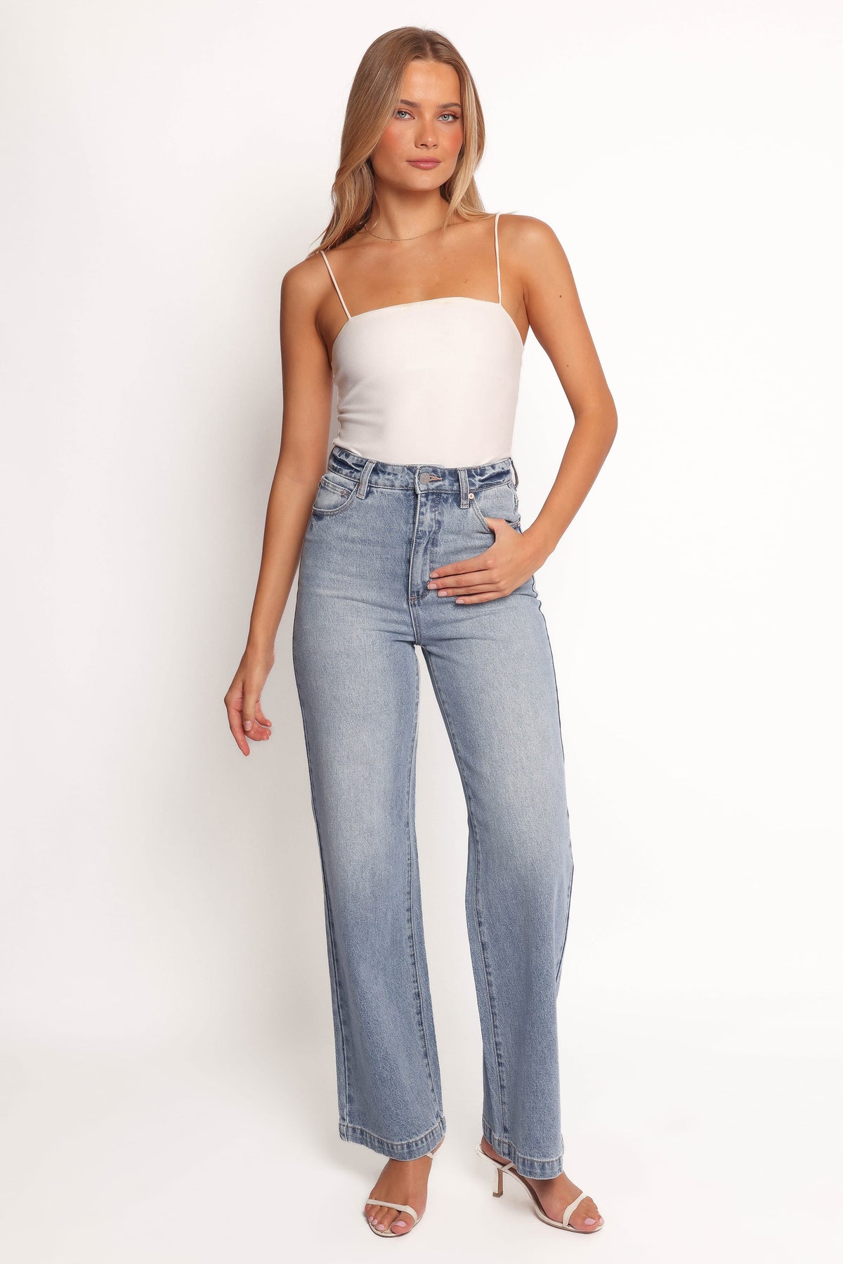 Abrand 94 High Wide Jeans - Liv